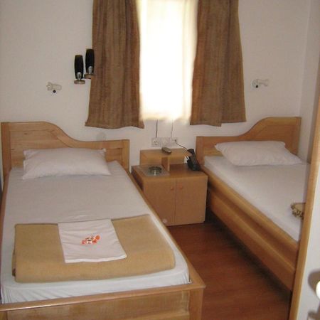 Sobe Za Izdavanje Blef Ovcar Banja Exteriör bild