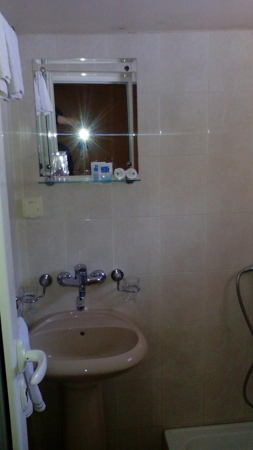 Sobe Za Izdavanje Blef Ovcar Banja Exteriör bild